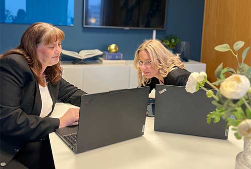 Årsredovisningar som upprättas av två medarbetare